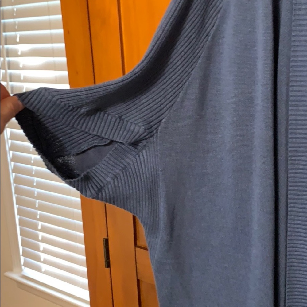 BOGO SALE!!! Simply Noelle, short sleeve sweater - Picture 3 of 4